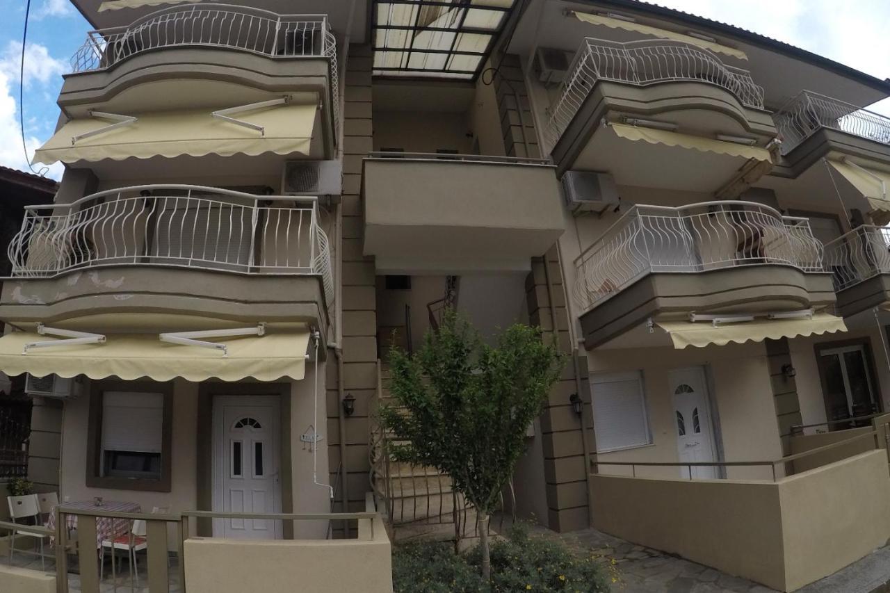 Ofrinio Central Apartments Exterior foto